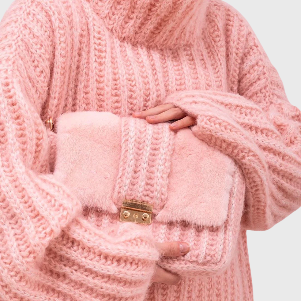 雪乃 | フラッフィータートルセーター