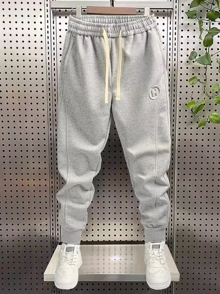 悠護 | ミニマルロゴジョガー