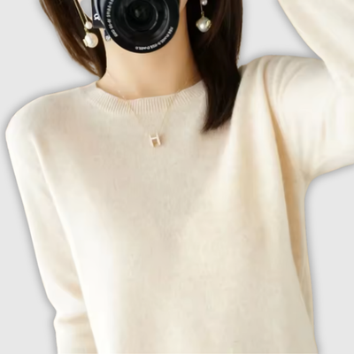 紗良 | ソフトエッセンシャルセーター